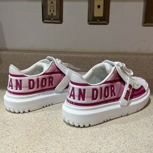 Christian Dior-ID Low-Top Raspberry Sneaker LIKE NEW